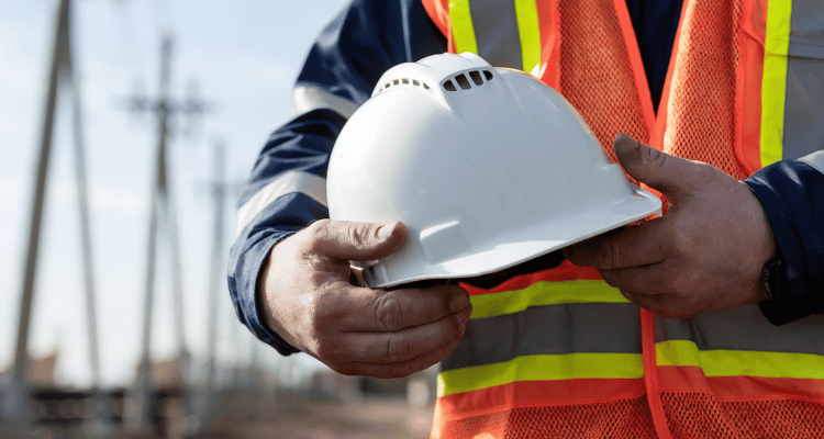 Equipo de trabajo en seguridad HSE en construcción